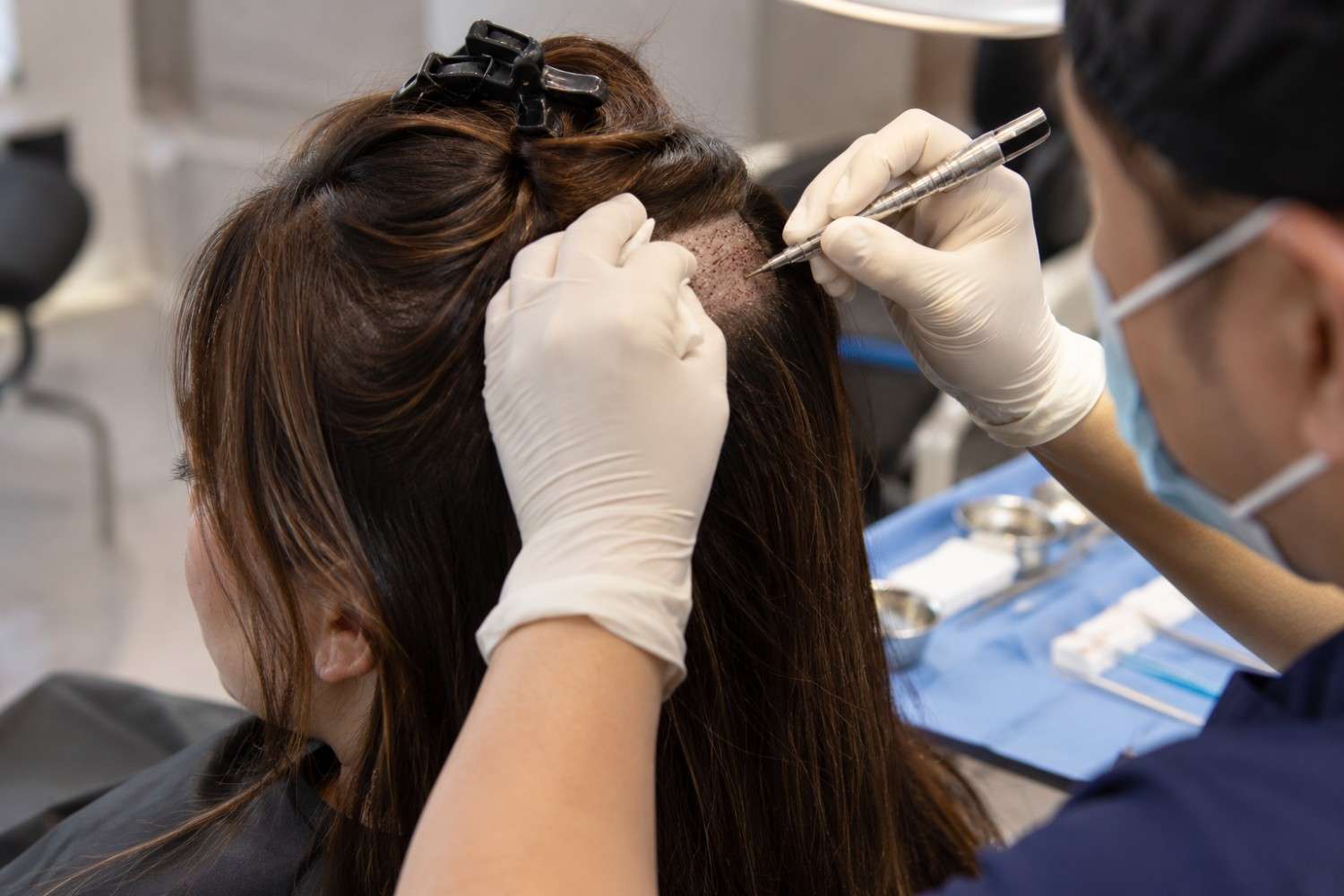 women with long hair fue